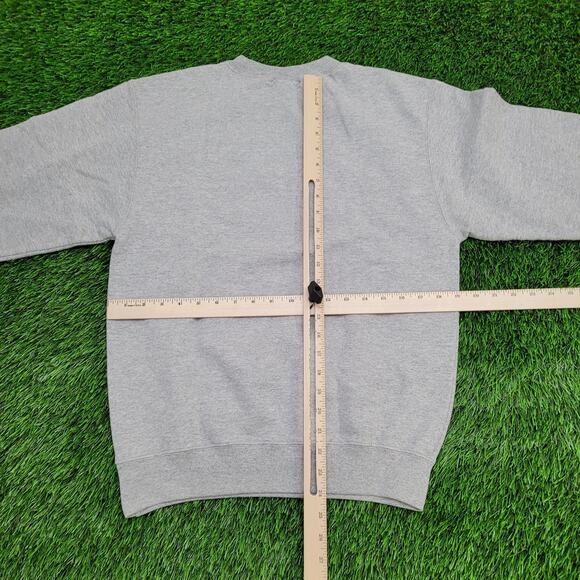 Champion Sweatshirt Small 19x24 C-Logo Embroidered - Picture 5 of 13